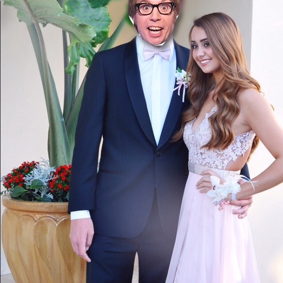 Pink chiffon prom dress - Picture 2 of 8